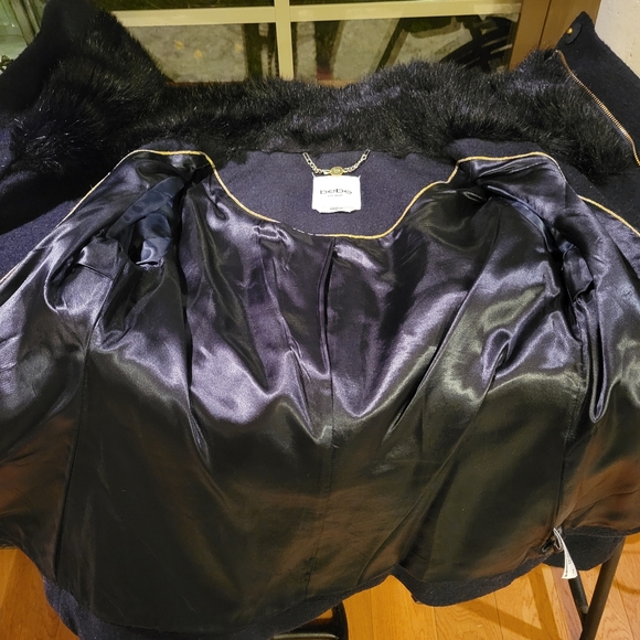 Bebe Jacket With Faux Fur Collar - Picture 13 of 15